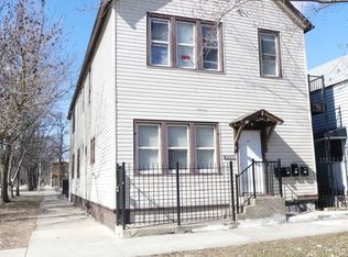 8756 S Exchange Ave APT 1R, Chicago, IL 60617