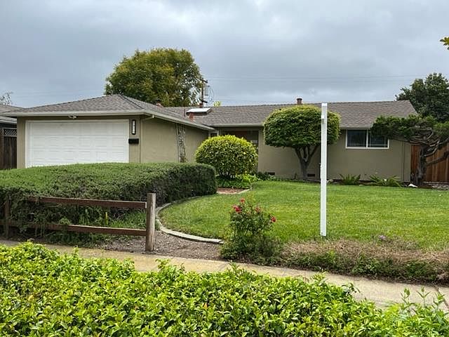 1st image of 1470 Hauck Dr