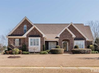 23 Parkdale Ln, Clayton, NC 27520