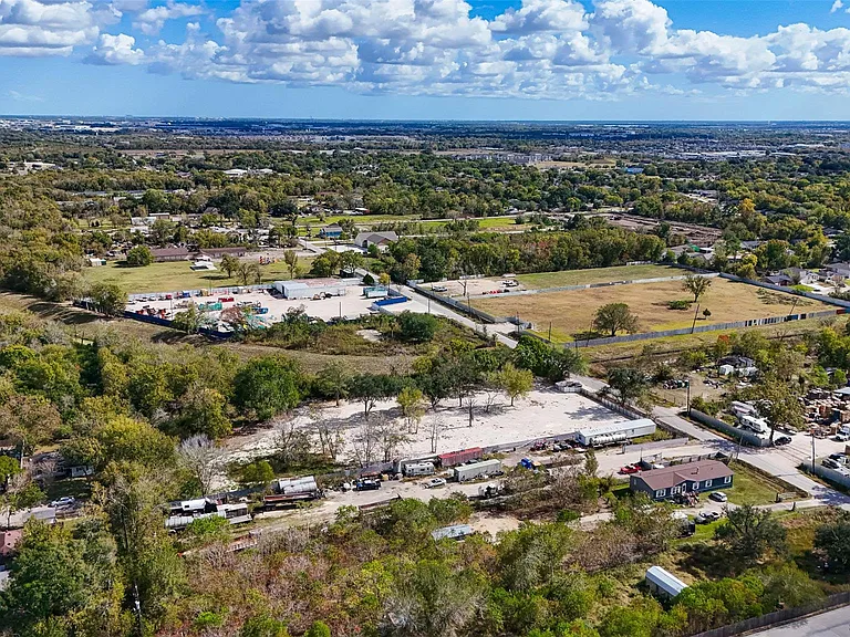 5033 S Acres Dr — Photo 20
