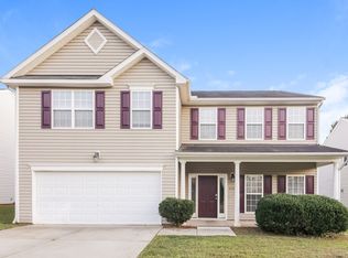 825 Tannerwell Ave, Wake Forest, NC 27587