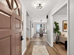 752 Maple Dr, Riverdale, GA 30274