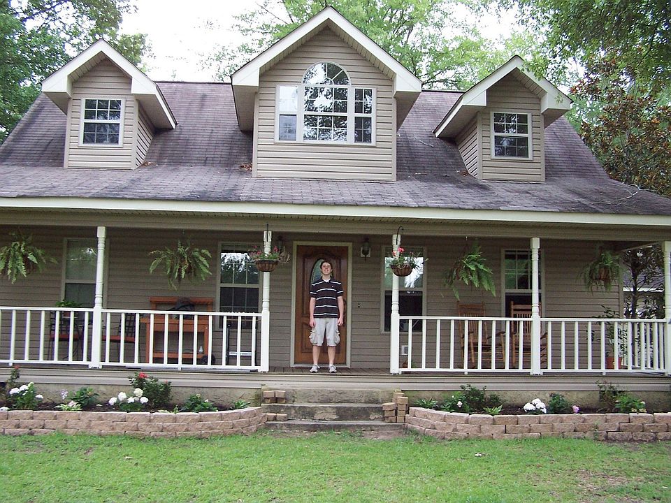 1st image of 520 Wood Haven Ct