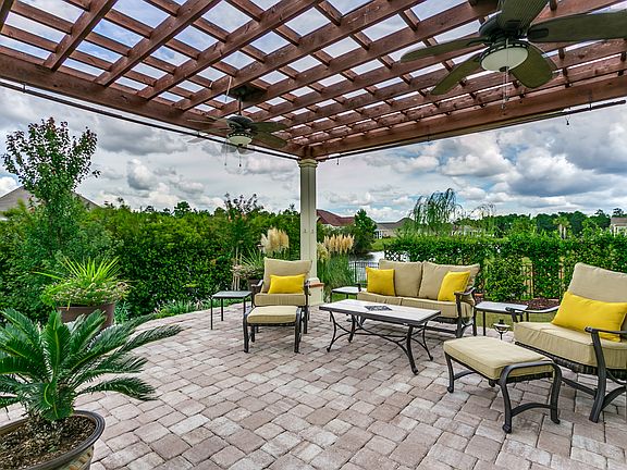 HUGE Water-View Entertaining