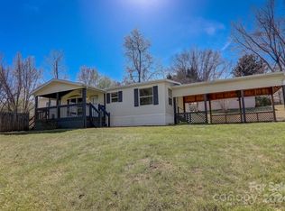 109 Paradise Court Ln, Candler, NC 28715