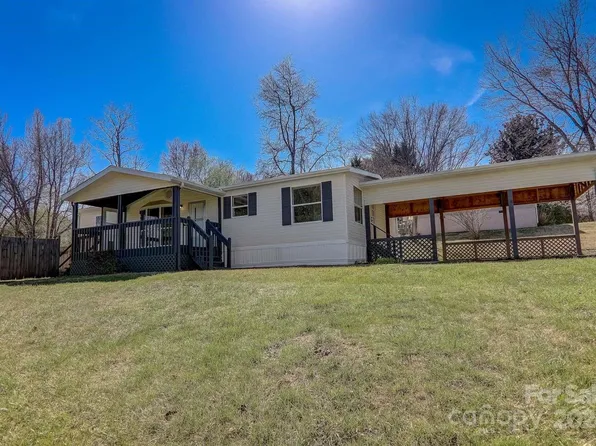 109 Paradise Court Ln, Candler, NC 28715