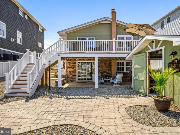 37 Fairway Dr, Tuckerton, NJ 08087