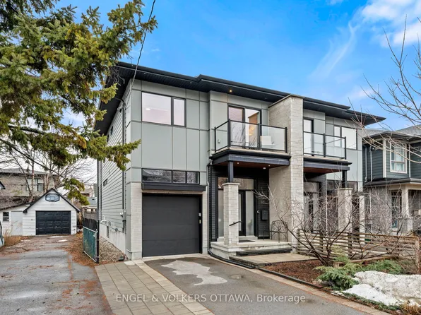 381 Roosevelt Ave, Ottawa, ON K2A 1Y9