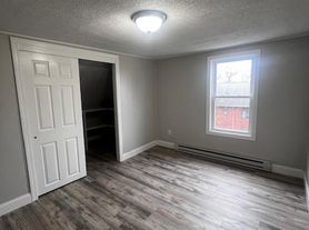 107 Green St, Fall River, MA