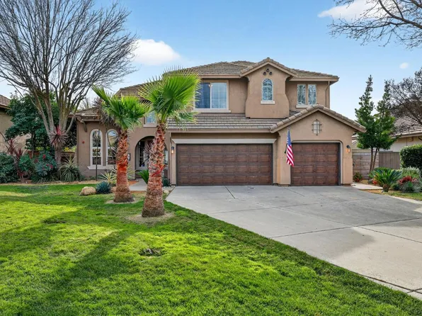701 Rolling Green Dr, West Sacramento, CA 95605