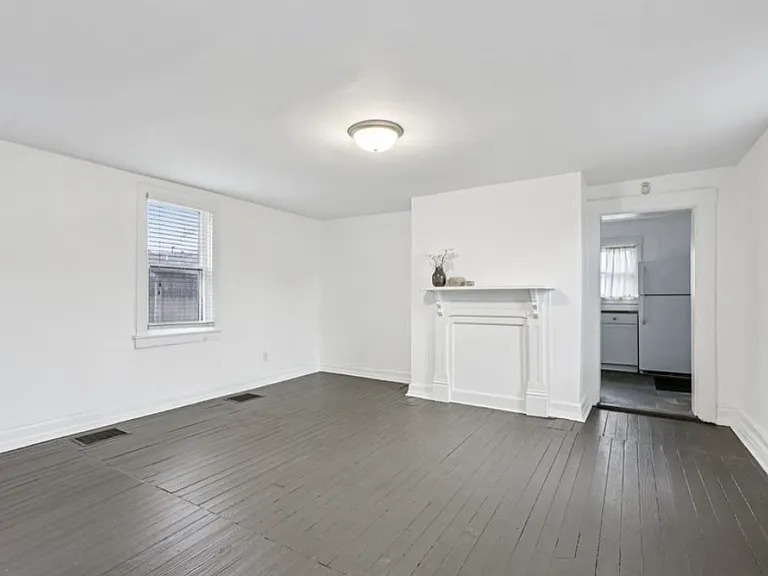 1016 E Palmer St — Photo 4