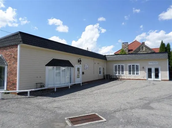 110 N Rosina Ave, Somerset, PA 15501