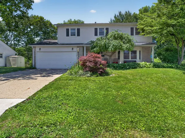 243 Rocky Fork Dr, Gahanna, OH 43230