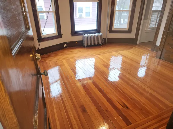 44-46 Langdon St #2, Springfield, MA 01104