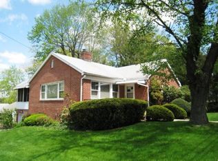 49 Fitzrandolph Rd, West Orange, NJ 07052