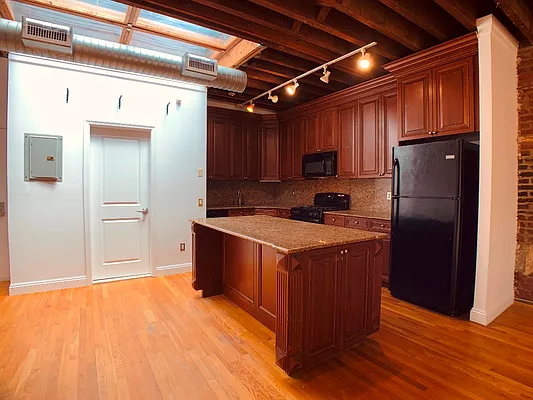 Rented by Corcoran | media 3