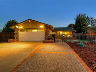 2102 Lyons Dr, San Jose, CA, 95116