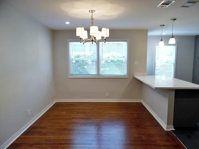 2309 Pembroke Dr #B — Photo 3