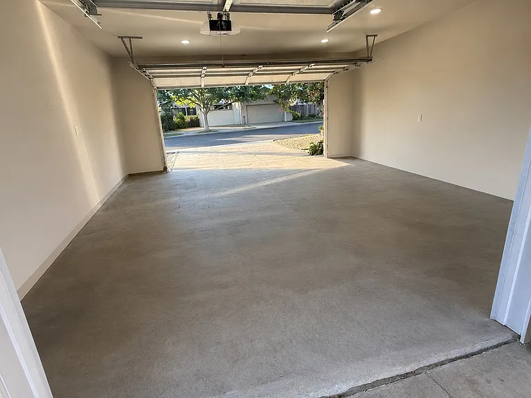 420 Broderick Ave — Photo 3
