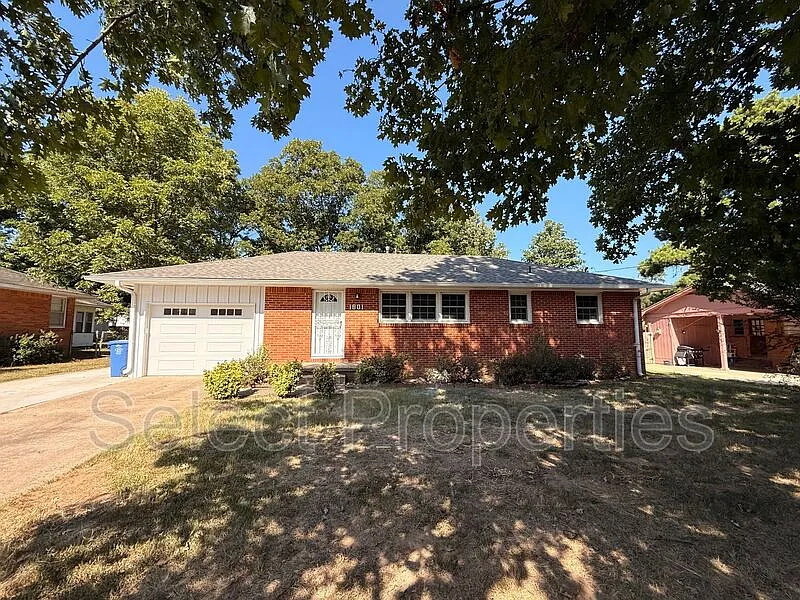1801 Bernard St