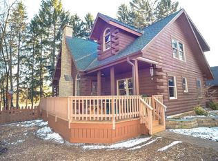 4746 Shisler Rd, Clarence, NY 14031