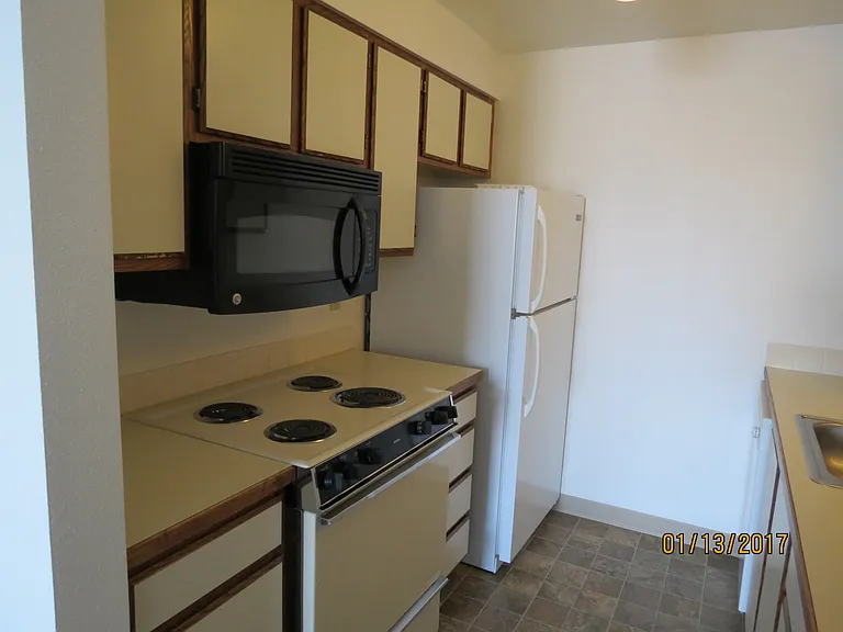 Hart Terrace Apartments — Photo 27