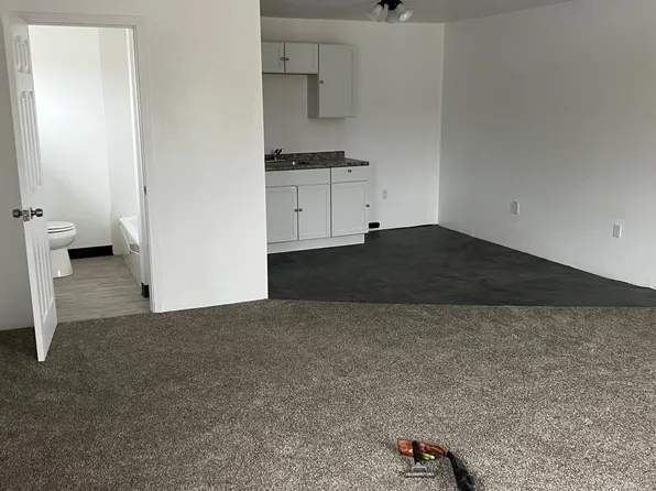 8405 Reading Rd APT 4, Cincinnati, OH 45215