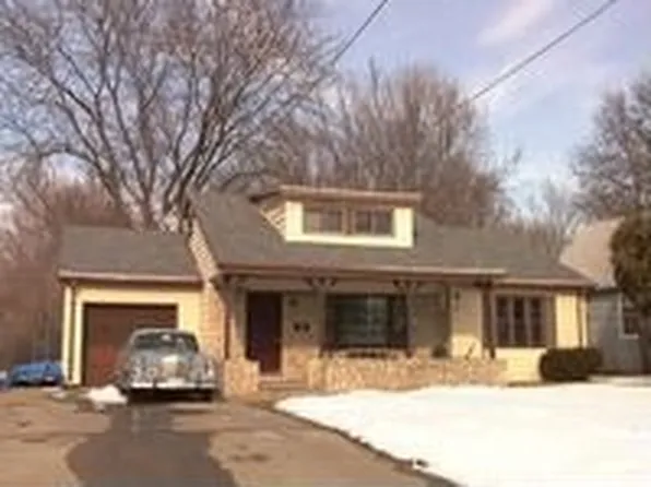 1507 Carrie Ave, Des Moines, IA 50315