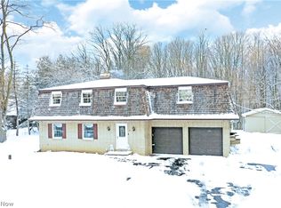 9674 Kinsman Rd, Novelty, OH 44072