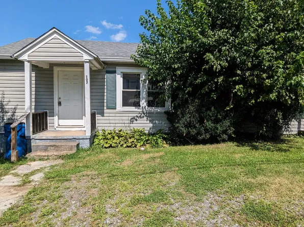 107 Bitting Ave #107, Mount Airy, NC 27030