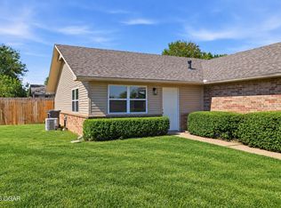 1816 & 1818 S 14th St, Rogers, AR 72758