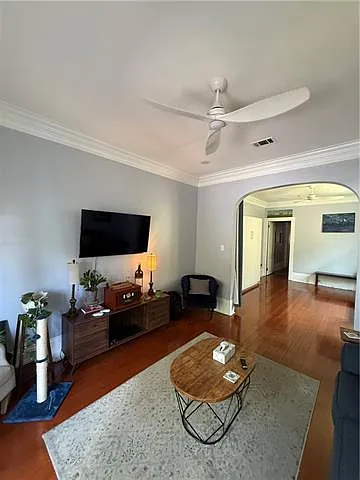 535 Bouny St — Photo 4