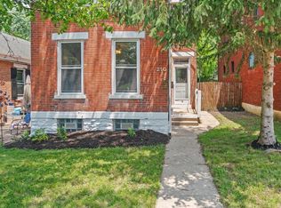 210 Evergreen Ave, Southgate, KY