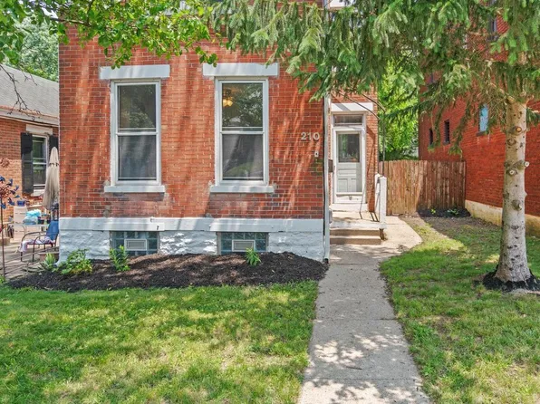 210 Evergreen Ave, Southgate, KY 41071