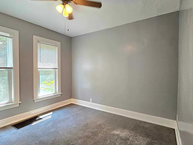 2408 Franklin St #1 — Photo 9