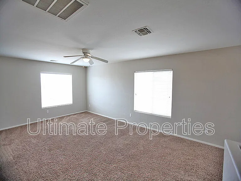 21983 W Gardenia Dr — Photo 15