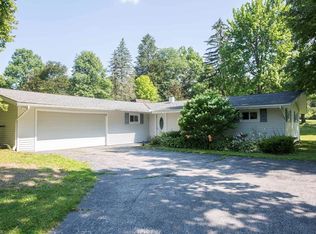 7877 Dines Rd, Novelty, OH 44072