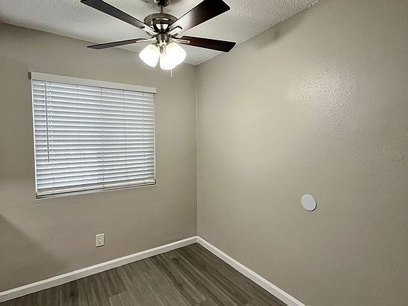 4th image of 1570 N Henderson Ave #5