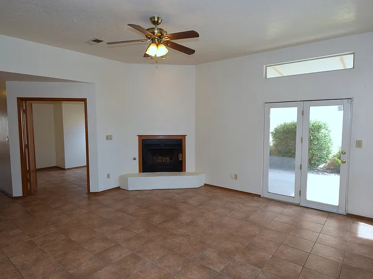 6701 Keeling St NW — Photo 2