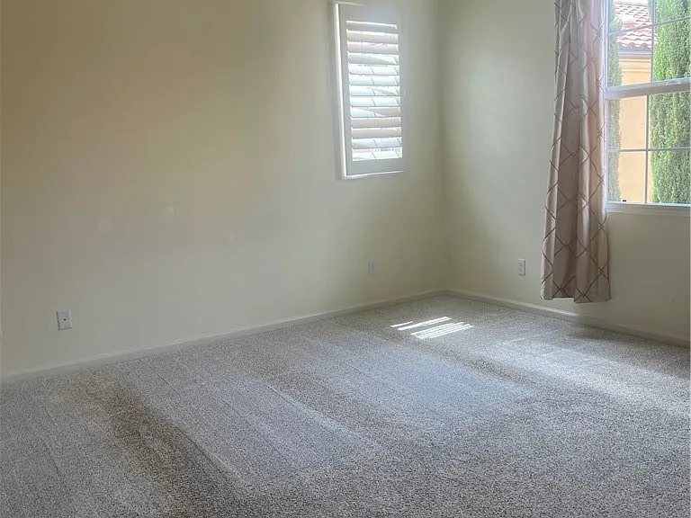 120 Strawberry Grv — Photo 16