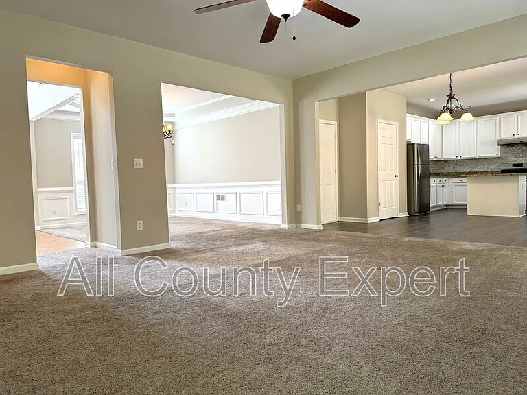 1794 Taylor Oaks Dr — Photo 11