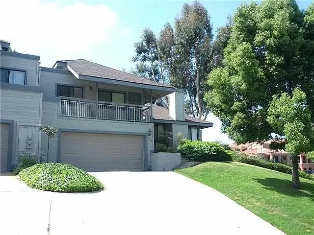 4500 Villas Dr — Photo 1