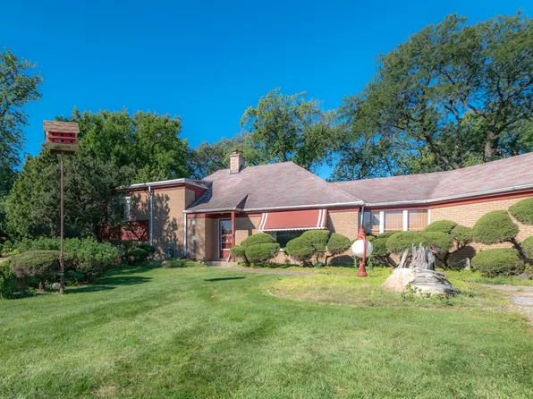 5616 East Ave, Countryside, IL 60525