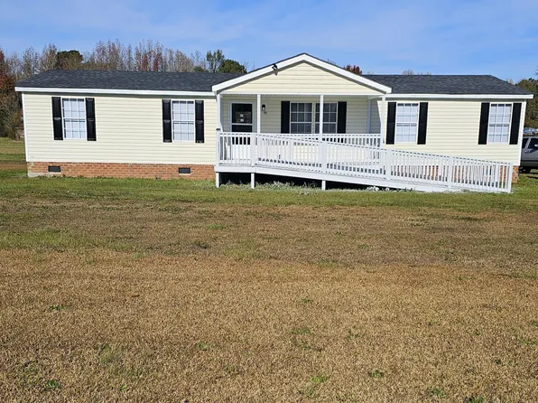 109 Mill Pond Road, Speed, NC 27881