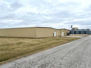 415 Harvester Rd, Chillicothe, MO 64601