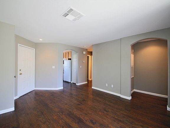 2nd image of 1410 Jamielinn Ln Unit 203