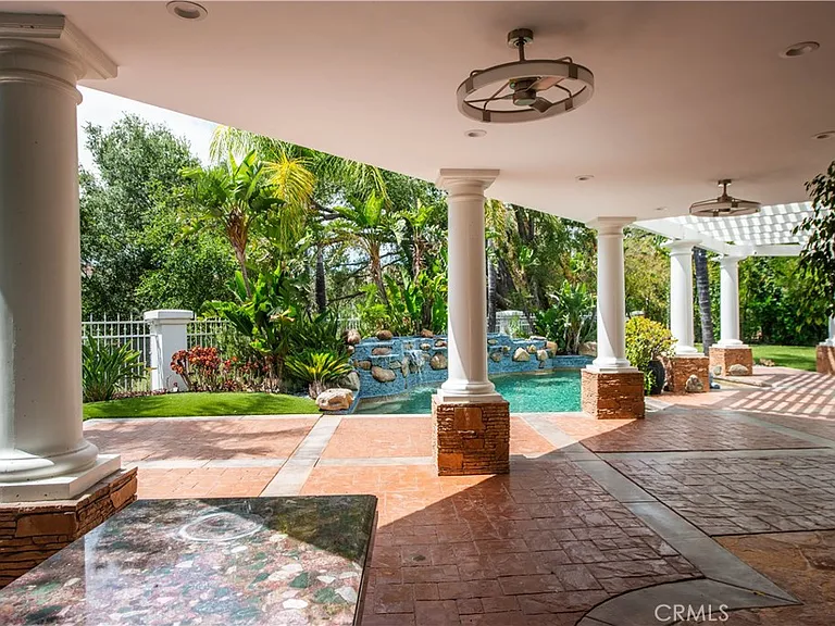 5607 Manley Ct — Photo 39