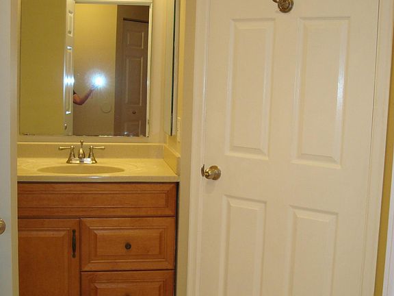 5th image of 12209 Eagles Nest Ct APT C