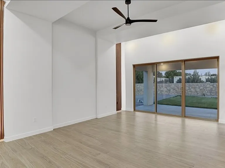 860 Lee Shannon Rd #820 — Photo 9