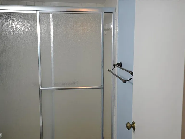 3232 Lake Pine Way E #H2 — Photo 6